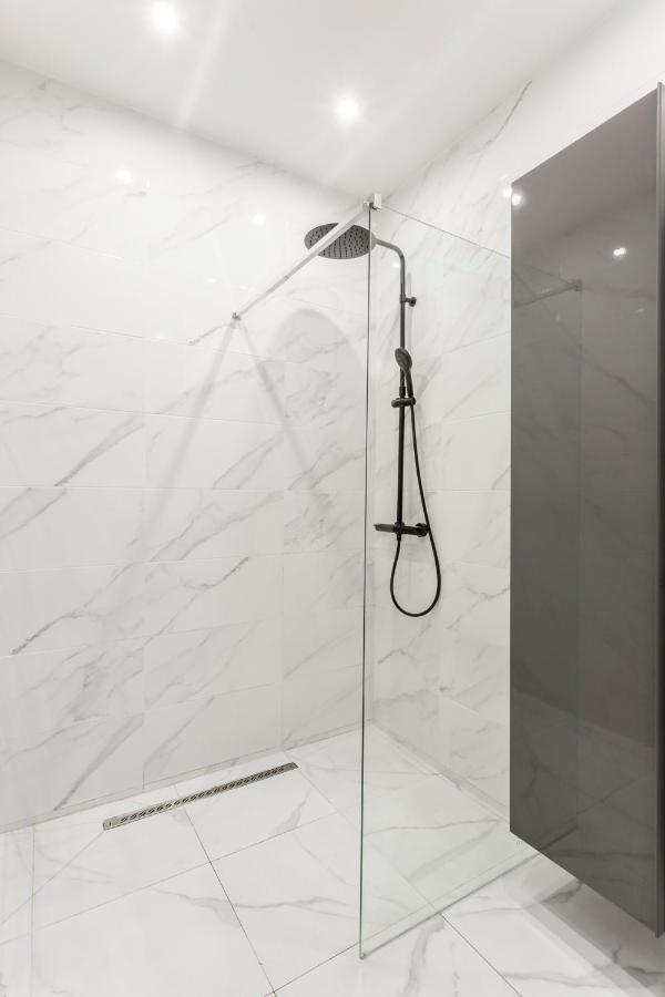 180 Suite Eden, Luxury Apt At Sacre Coeur Παρίσι Εξωτερικό φωτογραφία